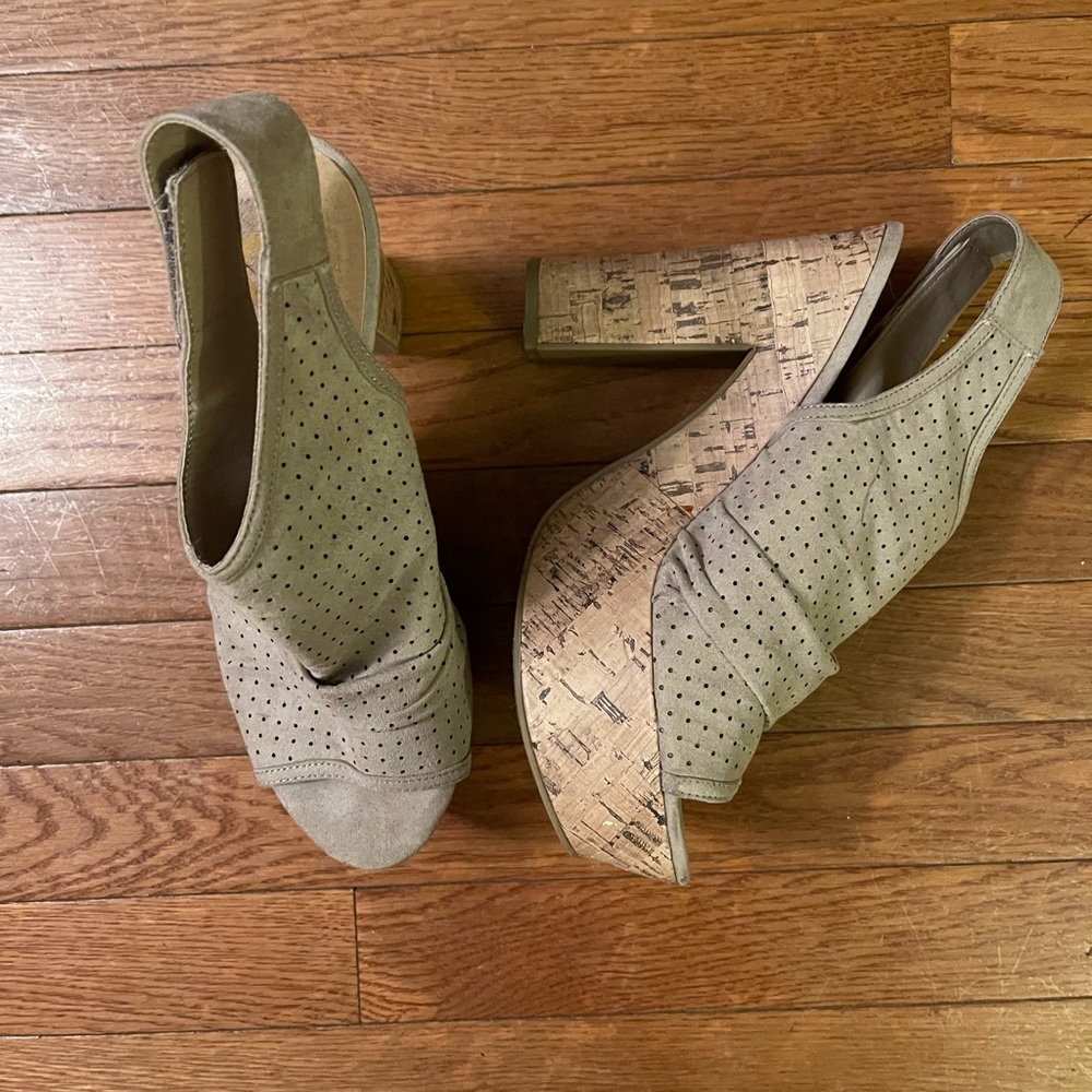 G by Guess Perforated Tan Platform Shoes